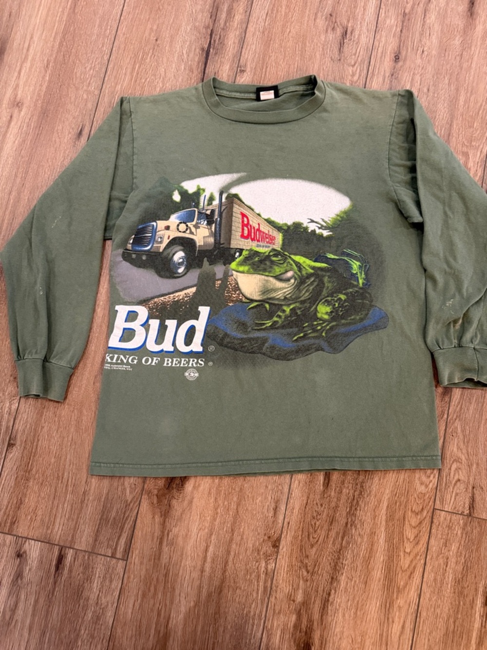 Vintage Budweiser Olive Green Tee with Frog and Delivery Truck Graphic- 1995